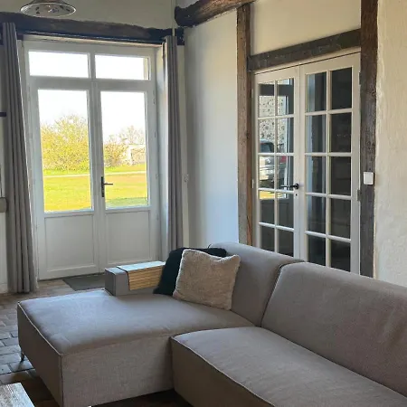 Domaine La Bouliniere - Le Lapin 度假居 Journet